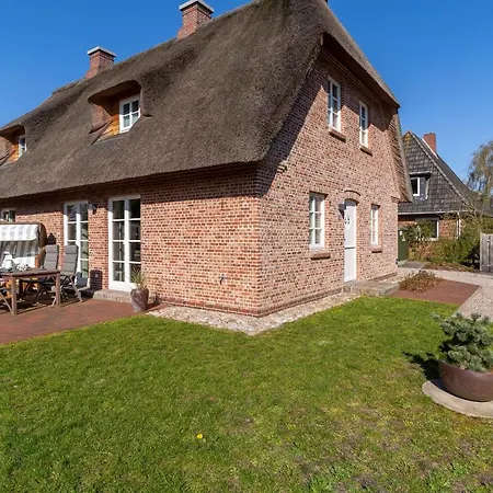Prázdninový dům Reetdachhaus Friesengut Reetdachhaus Friesengut Sankt Peter-Ording