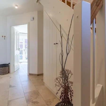 Vakantiehuis Reetdachhaus Friesengut Reetdachhaus Friesengut *